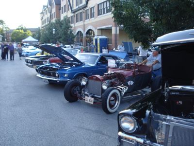 2011 Downtown Riverside Cruise Nights
