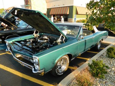 2012 Tilted Kilt Pub & Eatery Cruise Nights
