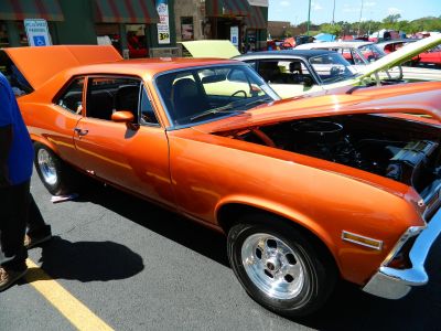 2012 Tilted Kilt Pub & Eatery Cruise Nights
