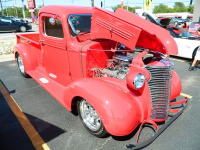 2012 Tilted Kilt Pub & Eatery Cruise Nights
