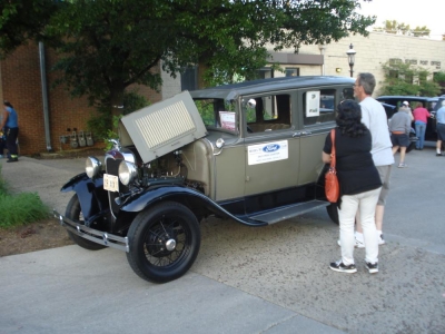 2013 Downtown Riverside Cruise Nights
