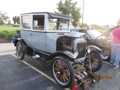  2019 Romeoville Rockin' the Ville & Cruise Nites
