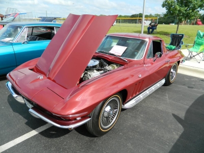 2013 Lyon's Father's Day Car Show
