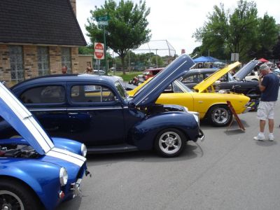 2011 Lyon's Father's Day Car Show
