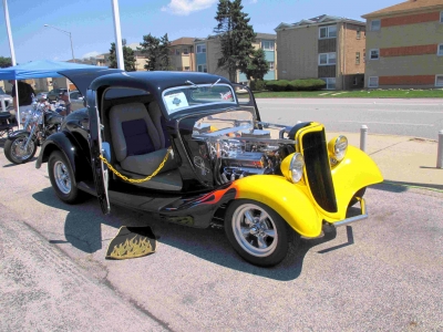2017 McCarthy Ford Car & Bike Show
