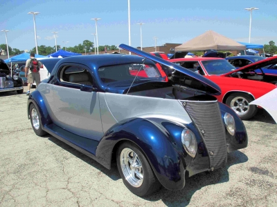 2017 McCarthy Ford Car & Bike Show
