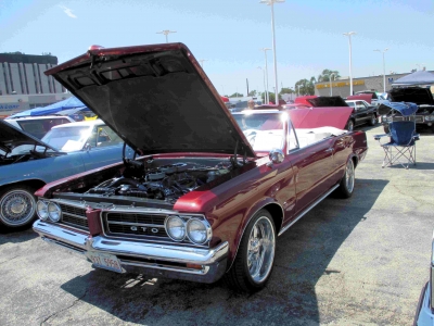 2017 McCarthy Ford Car & Bike Show
