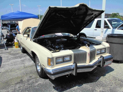 2017 McCarthy Ford Car & Bike Show
