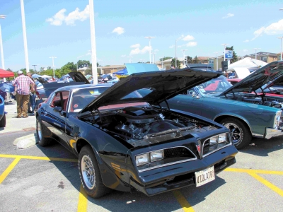 2017 McCarthy Ford Car & Bike Show

