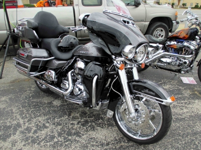 2015 Joe Rizza Ford Car & Bike Show
