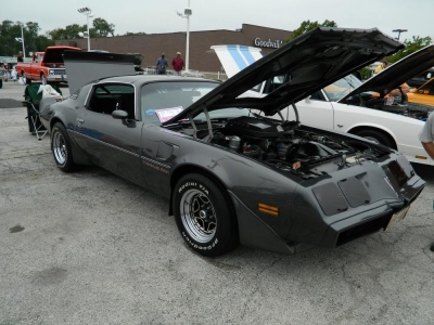 2014 Joe Rizza Ford Car & Bike Show
