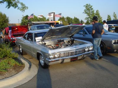 2012 Tilted Kilt Pub & Eatery Car Show
