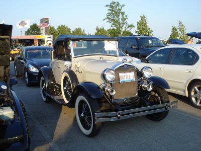 2012 Tilted Kilt Pub & Eatery Car Show
