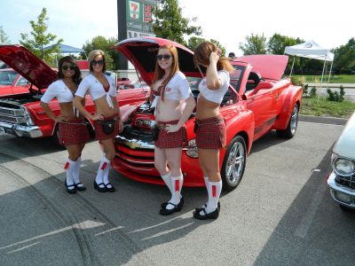 2012 Tilted Kilt Pub & Eatery Car Show
