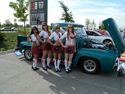 2012 Tilted Kilt Pub & Eatery Car Show
