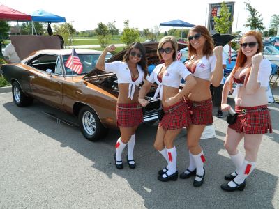 2012 Tilted Kilt Pub & Eatery Car Show
