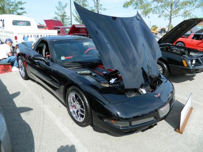 2012 Tilted Kilt Pub & Eatery Car Show
