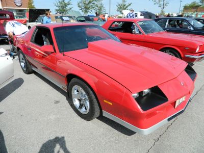 2012 Tilted Kilt Pub & Eatery Car Show
