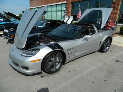 2012 Tilted Kilt Pub & Eatery Car Show
