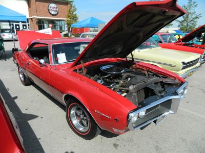 2012 Tilted Kilt Pub & Eatery Car Show
