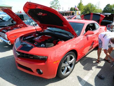 2012 Tilted Kilt Pub & Eatery Car Show
