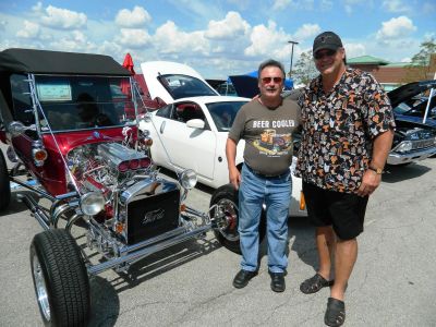 2012 Tilted Kilt Pub & Eatery Car Show
