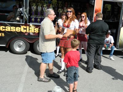 2012 Tilted Kilt Pub & Eatery Car Show
