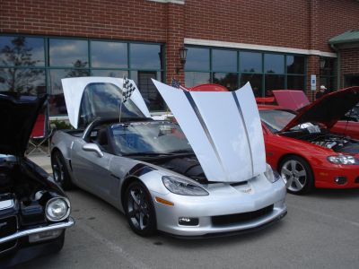 2012 Tilted Kilt Pub & Eatery Car Show
