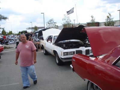 2012 Tilted Kilt Pub & Eatery Car Show
