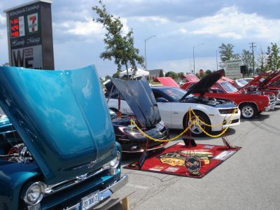 2012 Tilted Kilt Pub & Eatery Car Show
