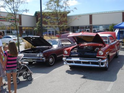 2012 Tilted Kilt Pub & Eatery Car Show
