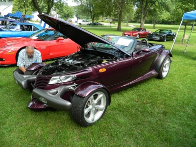 2014 South Holland Car Show & Swap Meet
