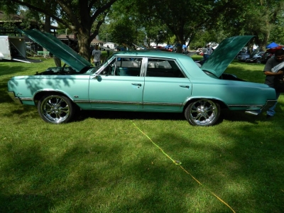2014 South Holland Car Show & Swap Meet
