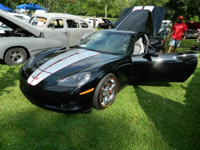 2014 South Holland Car Show & Swap Meet
