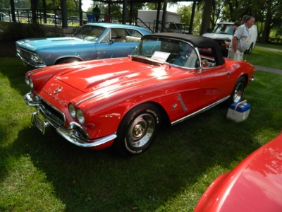 2014 South Holland Car Show & Swap Meet

