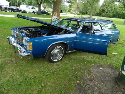 2014 South Holland Car Show & Swap Meet
