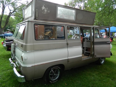2014 South Holland Car Show & Swap Meet
