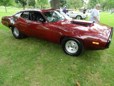 2014 South Holland Car Show & Swap Meet
