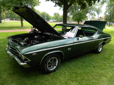 2014 South Holland Car Show & Swap Meet
