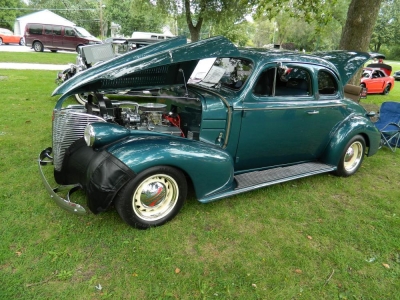 2014 South Holland Car Show & Swap Meet
