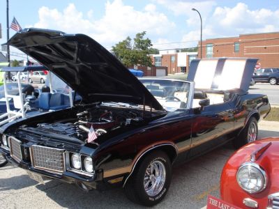 2011 9/11 Memorial Car Show at Tilted Kilt
