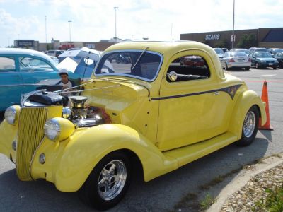 2011 9/11 Memorial Car Show at Tilted Kilt

