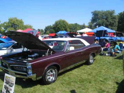 2009 Monee Fall Faire Car Show
