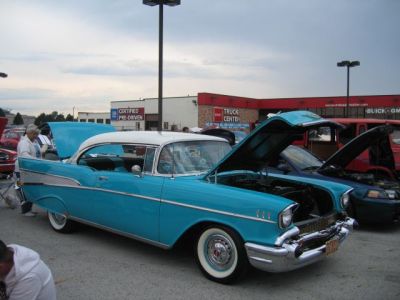 2010 Circle Buick/Pontiac/GMC Car Show
