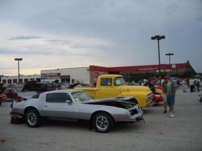 2010 Circle Buick/Pontiac/GMC Car Show

