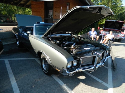 2014 Riverside Garage Car Show
