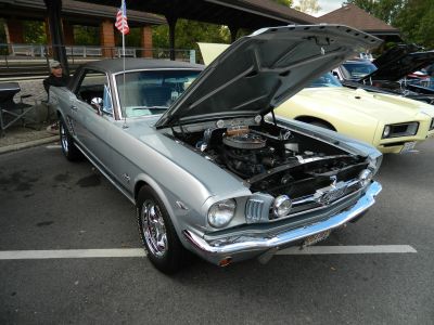 2012 Riverside Garage Car Show
