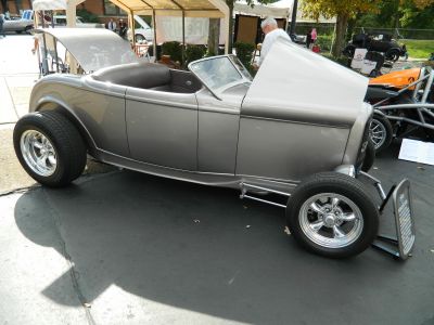 2012 Riverside Garage Car Show
