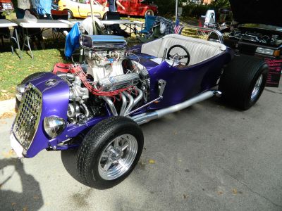 2012 Riverside Garage Car Show
