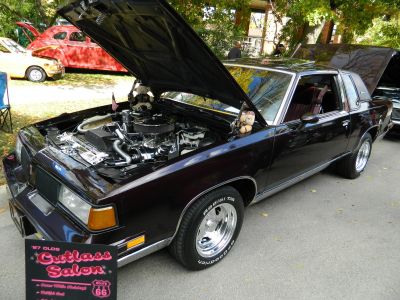 2012 Riverside Garage Car Show
